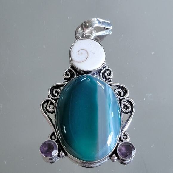 Blue Banded Agate, Shiva Eye Shell & Amethyst Pendant, Sterling Silver Necklace - Picture 3 of 10